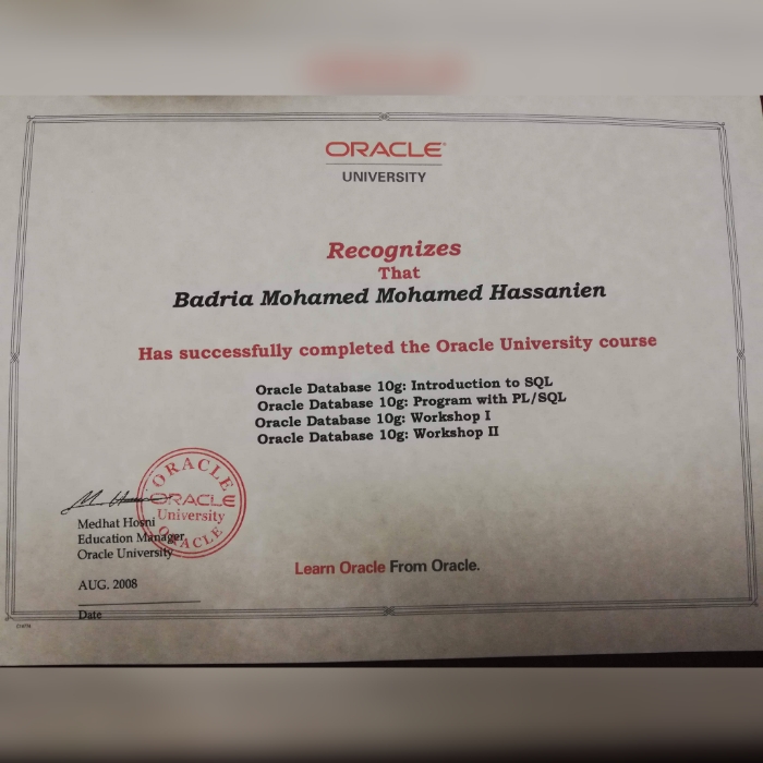 شهادة بالنجاح فى اجتياز أربعة برامج Oracle Database 10g