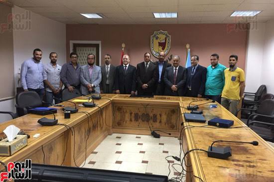 بروتوكول تعاون بين جامعة سوهاج واتحاد روابط جراحات اليد ألعربيه